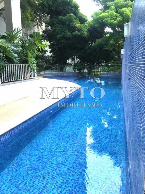 Piscina do prédio 2 1 - 6