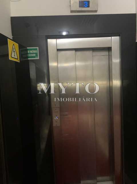 76b94922-d0ee-49b9-aed9-98ade5 - 21