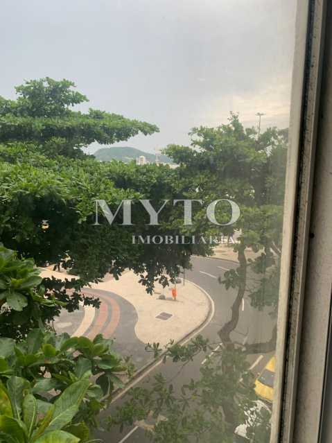 09176948-0f5b-48cc-b978-24219b - 1