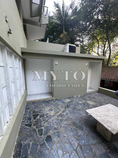 Banheiros da área de lazer  - 21