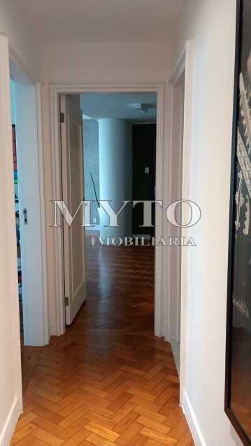 Correddirecao da sala. - 17