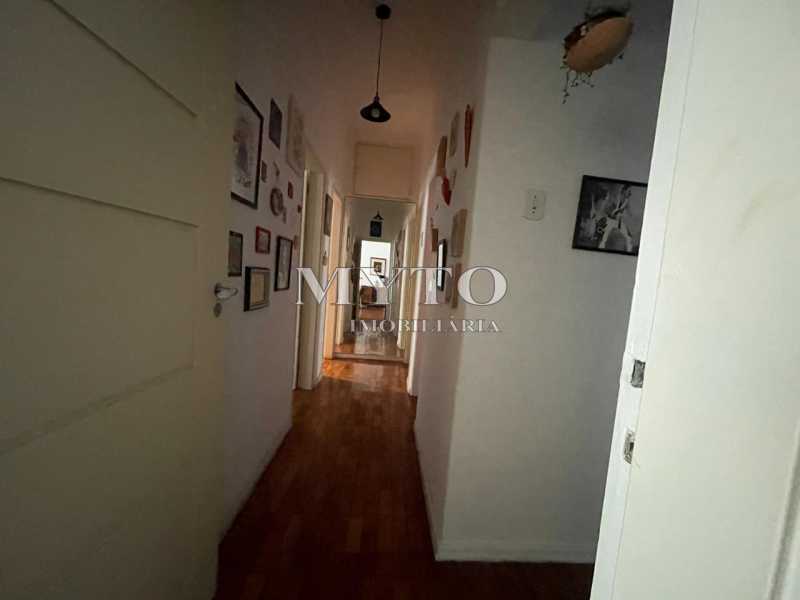 Corredor dos acesso - 7