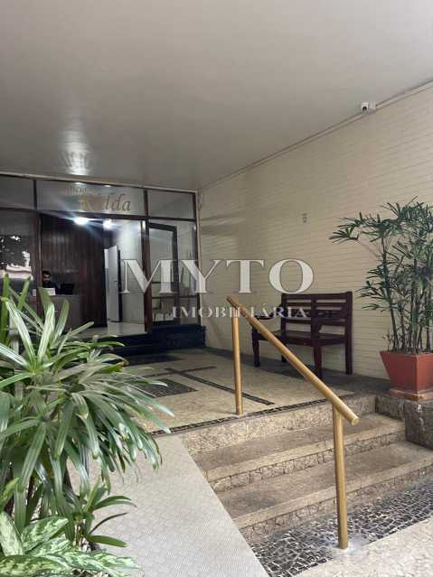 Hall de entrada do Prédio  - 20