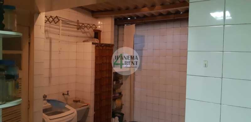 Conheça 18. do imóvel - Apartamento de 70 m², com dois dormitórios, sala em dois ambientes, cozinha com ampla área de serviço e dependência completa. - IPV2125 - 18 18. - 18
