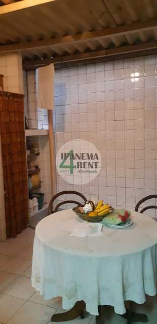 Conheça 21. do imóvel - Apartamento de 70 m², com dois dormitórios, sala em dois ambientes, cozinha com ampla área de serviço e dependência completa. - IPV2125 - 21 21. - 21