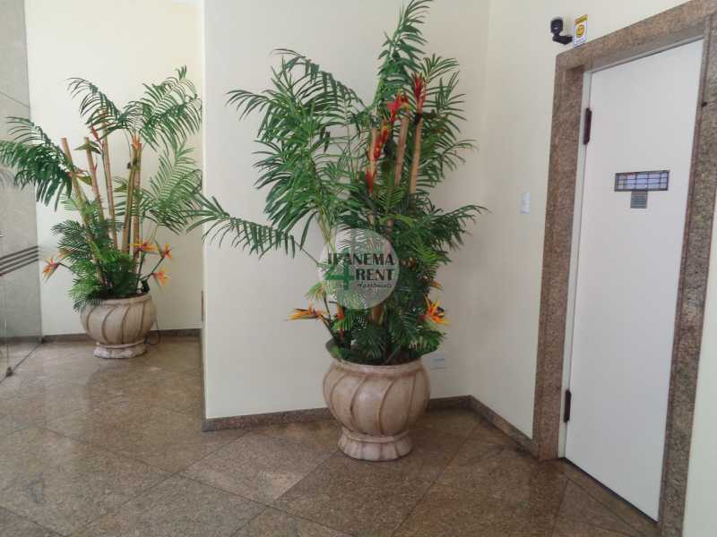 Conheça 25 do imóvel - Apartamento de 100 m², sala com vista livre, três quartos sendo uma suíte e outro quarto reversível para sala, um banheiro social, cozinha planejada com ilha gourmet. - IPV3169 - 25 25 - 25