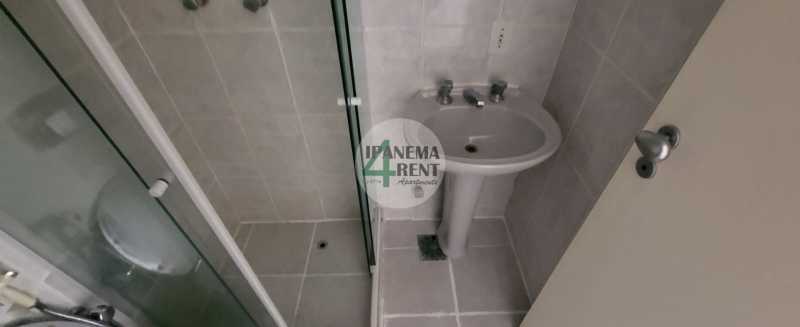 Conheça 13. do imóvel - Apartamento de dois quartos sendo uma suíte, com sala ampla e varada com vista livre para o verde e ar puro, silencioso e muito tranquilo. - IPV2209 - 13 13. - 13