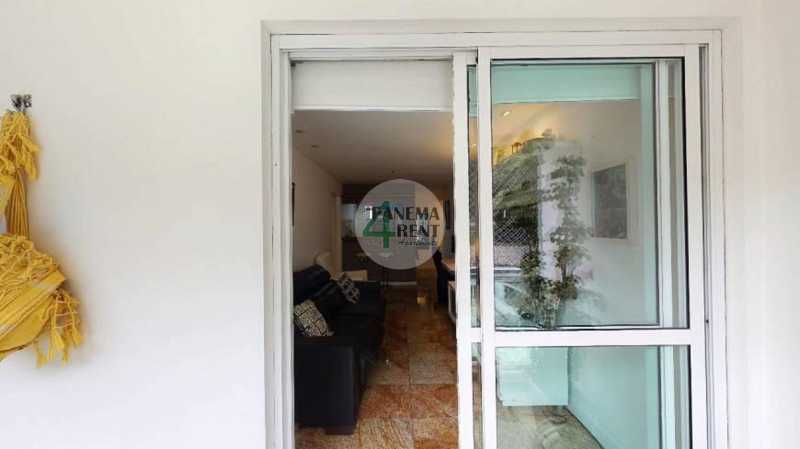 Conheça 08. do imóvel - Excelente apartamento reformado com ótima ventilação e iluminação natural. - IPV2210 - 8 08. - 8
