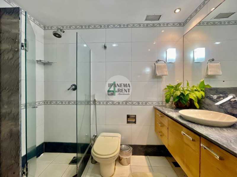 Conheça 21. do imóvel - Apartamento vista frontal mar e praia de Ipanema com duas varandas. - IPV3267 - 21 21. - 21