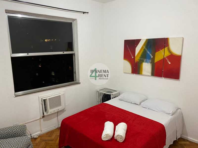 Conheça 08. do imóvel - Excelente apartamento sala, dois quartos, debruçado para Avenida Atlântica - IPV2228 - 8 08. - 8