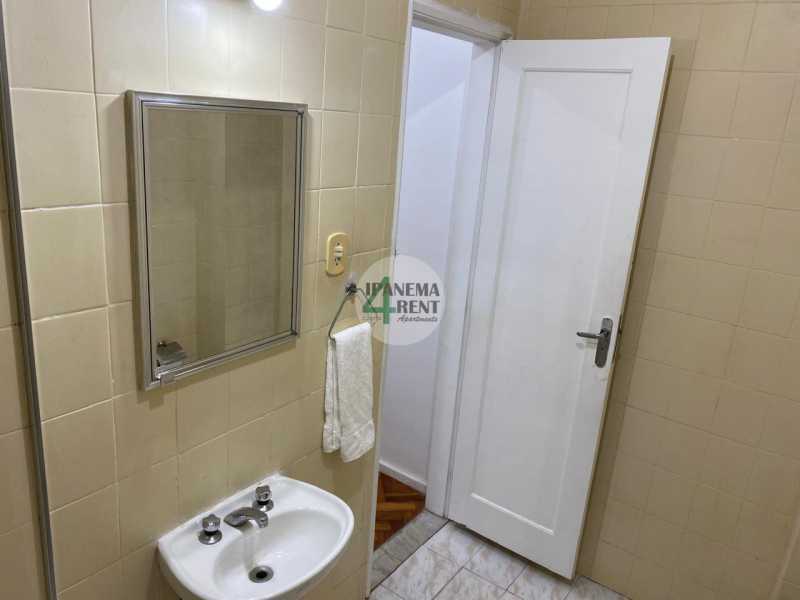 Conheça 14. do imóvel - Excelente apartamento sala, dois quartos, debruçado para Avenida Atlântica - IPV2228 - 14 14. - 14