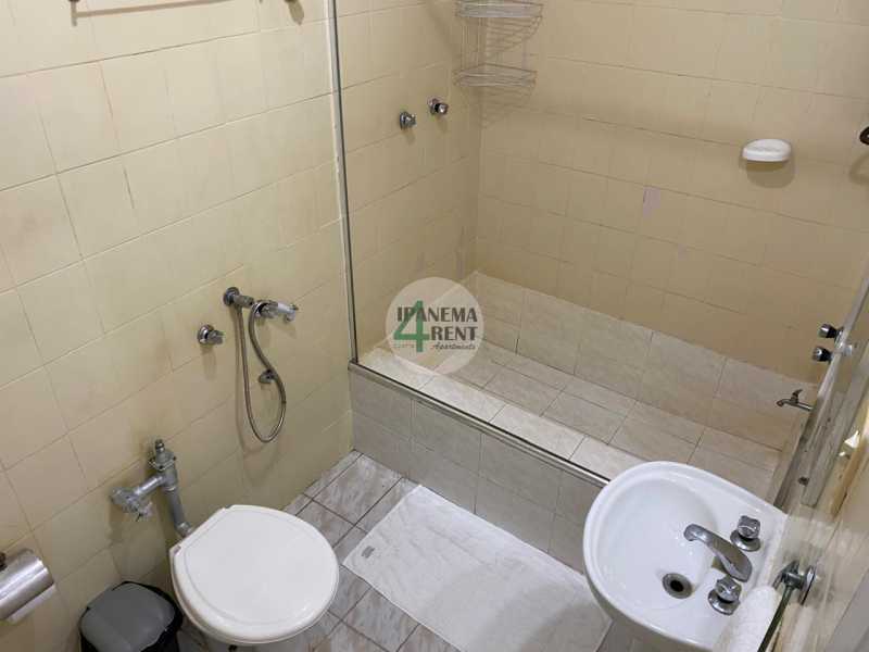 Conheça 15. do imóvel - Excelente apartamento sala, dois quartos, debruçado para Avenida Atlântica - IPV2228 - 15 15. - 15