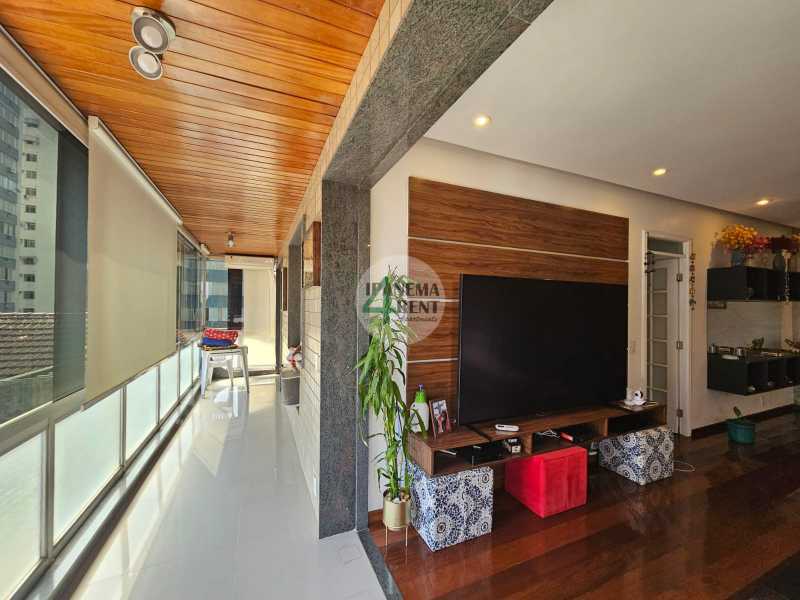 Conheça 08. do imóvel - Original 154 m², quatro quartos sendo duas suítes, sala ampla em dois ambientes integrada com varanda. - IPV4069 - 8 08. - 8