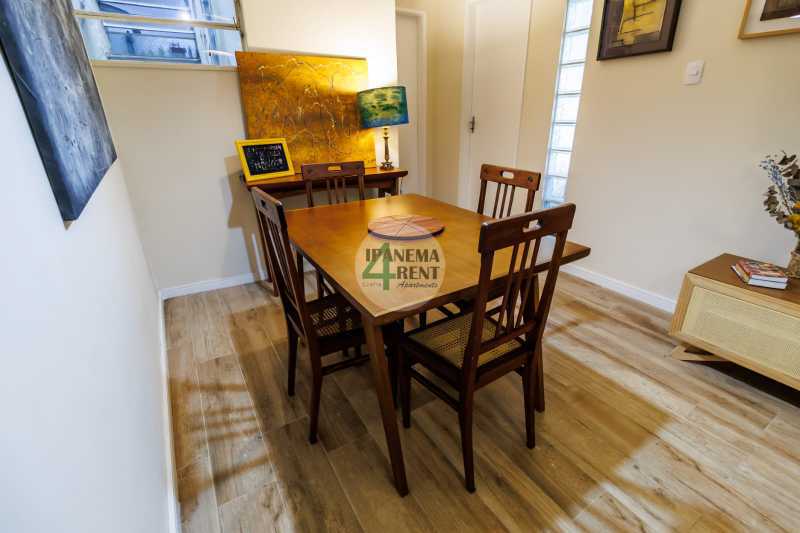 Conheça 05 do imóvel - Apartamento de 78 m², charmoso, de frente, claro e arejado, sala dois quartos com novos aparelhos de ar condicionado, dois banheiros social, cozinha com área de serviço. - IPV2234 - 5 05 - 5