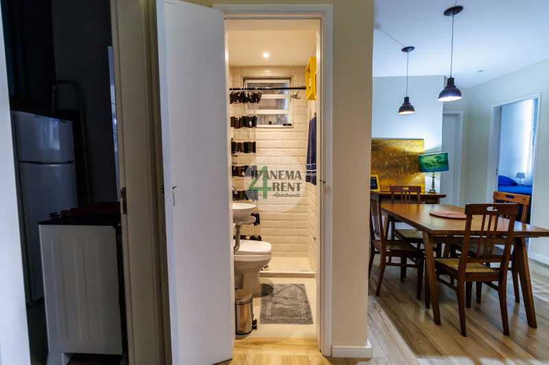Conheça 08 do imóvel - Apartamento de 78 m², charmoso, de frente, claro e arejado, sala dois quartos com novos aparelhos de ar condicionado, dois banheiros social, cozinha com área de serviço. - IPV2234 - 8 08 - 8