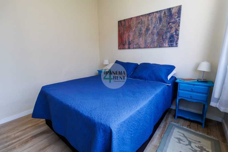 Conheça 13 do imóvel - Apartamento de 78 m², charmoso, de frente, claro e arejado, sala dois quartos com novos aparelhos de ar condicionado, dois banheiros social, cozinha com área de serviço. - IPV2234 - 13 13 - 13