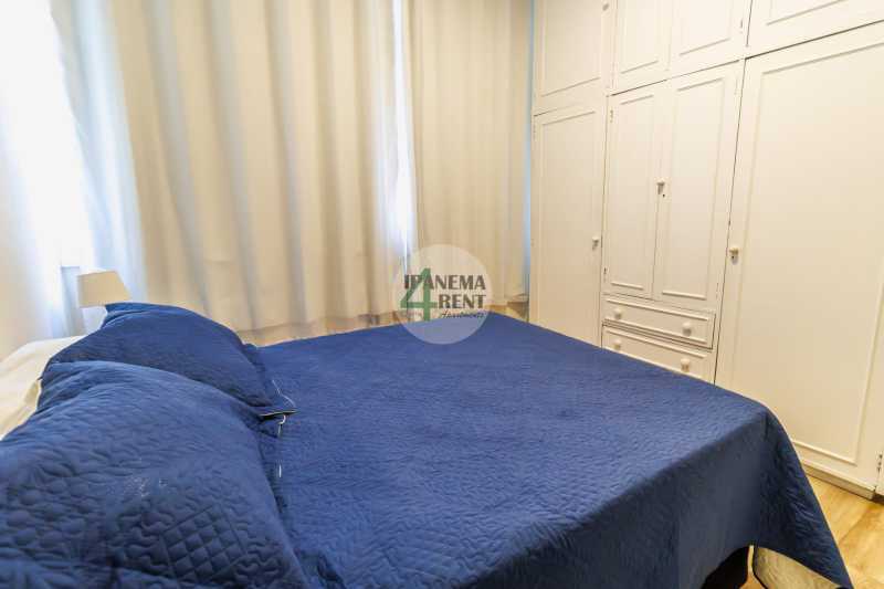 Conheça 14 do imóvel - Apartamento de 78 m², charmoso, de frente, claro e arejado, sala dois quartos com novos aparelhos de ar condicionado, dois banheiros social, cozinha com área de serviço. - IPV2234 - 14 14 - 14