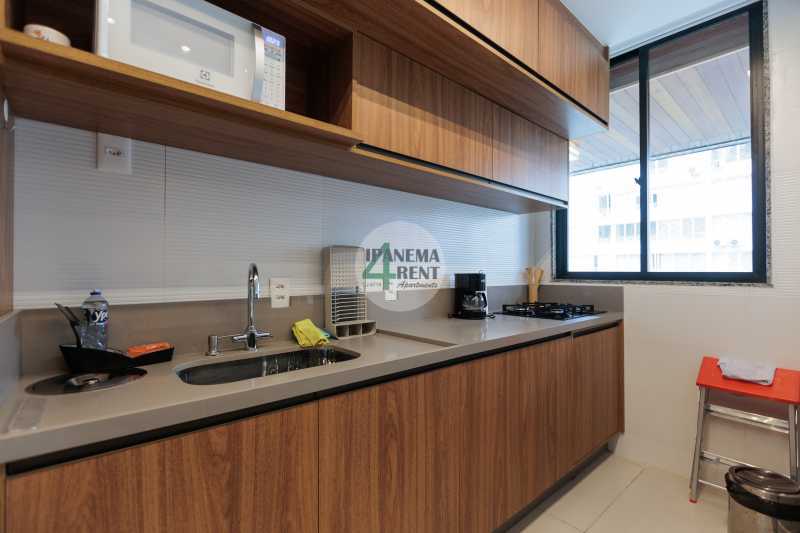 Conheça 11 do imóvel - Ipanema Tower Residencial, melhor localização de Ipanema, apartamento padrão, composto por sala com varanda. - IPF2088 - 10 11 - 10