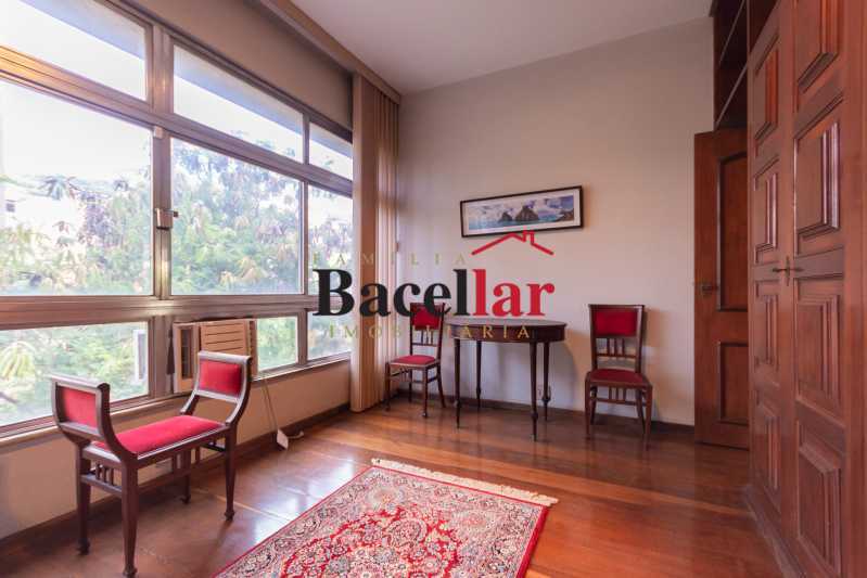 Conheça 10-665122_sala_de_tv do imóvel - Apartamento à venda Rua Doutor Satamini,Rio de Janeiro,RJ - R$ 1.150.000 - TIAP40821 - 6 10-665122_sala_de_tv - 6