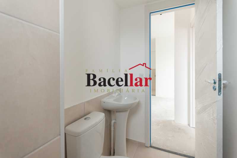 Conheça 18-914808_banheiro_1 do imóvel - Apartamento à venda Avenida Marechal Rondon,Rio de Janeiro,RJ - R$ 248.000 - MEAP20129 - 13 18-914808_banheiro_1 - 13
