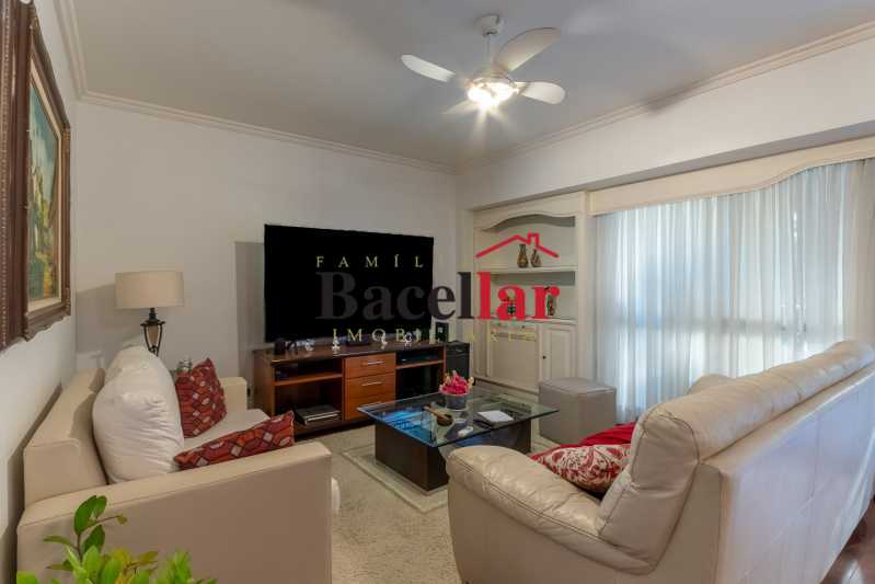 4-877257_sala_de_tv - 3