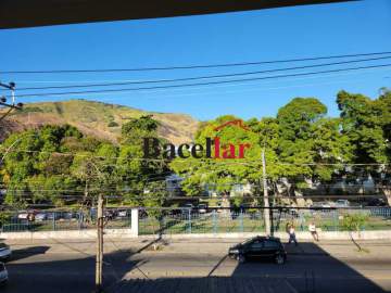 Ótima localização - FAETEC Quintino - MECA30094