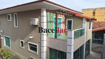 CASA DUPLEX COM QUINTAL NO ENGENHO NOVO - MECA60017