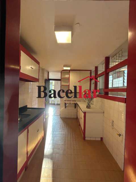 Conheça WhatsApp Image 2026-08-03 at 1 do imóvel - Apartamento 4 quartos com 140 mts. na Lagoa - CPAP40240 - 21 WhatsApp Image 2026-08-03 at 1 - 21