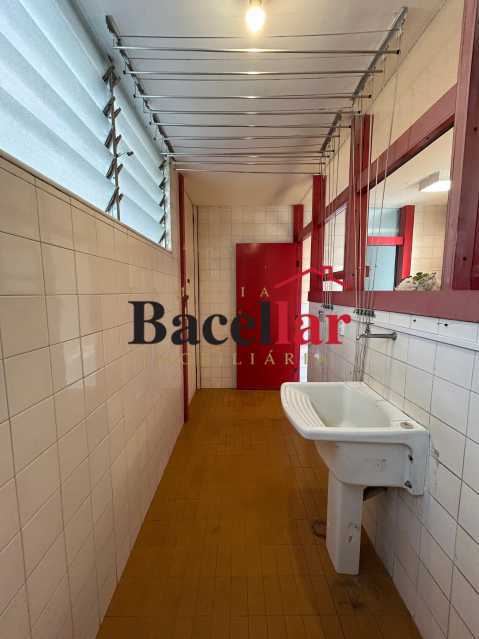 Conheça WhatsApp Image 2026-08-03 at 1 do imóvel - Apartamento 4 quartos com 140 mts. na Lagoa - CPAP40240 - 24 WhatsApp Image 2026-08-03 at 1 - 24