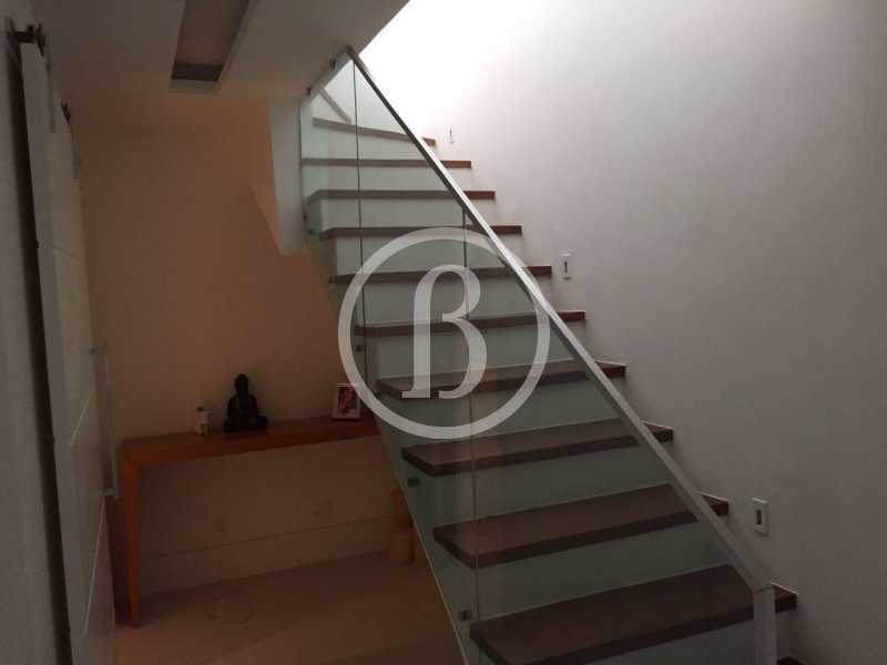 Conheça HALL DA ESCADA do imóvel - Cobertura 2 quartos à venda Barra da Tijuca, Rio de Janeiro - R$ 2.350.000 - BFCO20036 - 8 HALL DA ESCADA - 8
