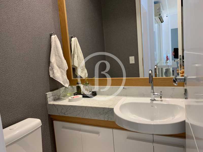 Conheça LAVABO do imóvel - Apartamento 4 quartos à venda Barra da Tijuca, Rio de Janeiro - R$ 7.800.000 - BFAP40210 - 11 LAVABO - 11