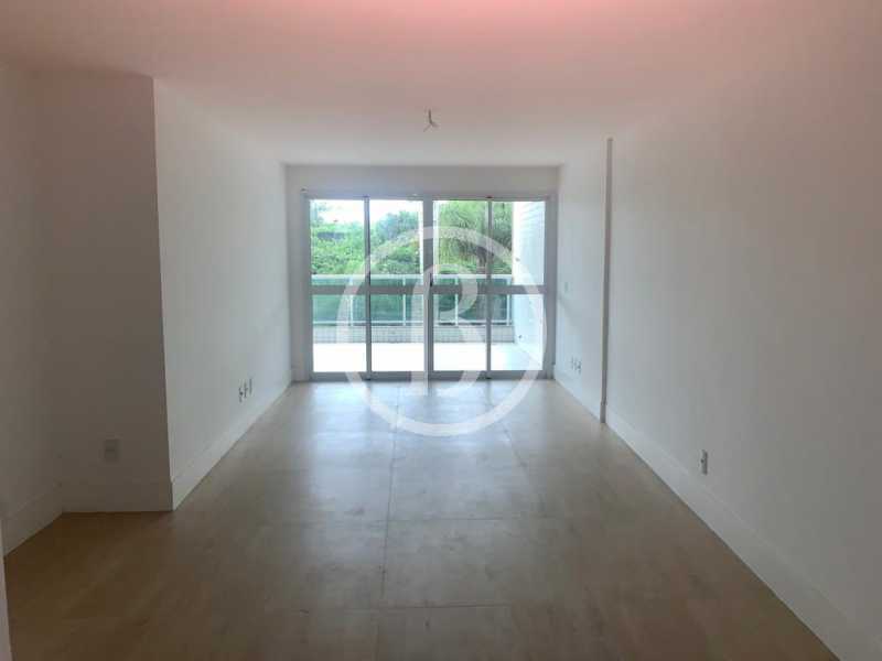 Conheça SALA OUTRO ÂNGULO do imóvel - Apartamento 4 quartos à venda Recreio dos Bandeirantes, Rio de Janeiro - R$ 1.219.999 - BFAP40223 - 7 SALA OUTRO ÂNGULO - 7