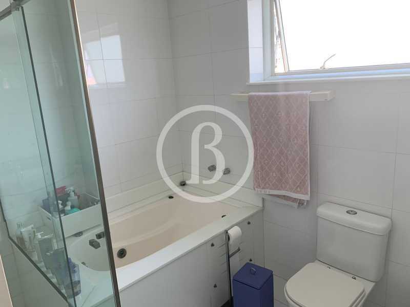 Conheça BANHEIRO OUTRO ÂNGULO do imóvel - Apartamento 5 quartos à venda Barra da Tijuca, Rio de Janeiro - R$ 7.499.999 - BFAP50010 - 18 BANHEIRO OUTRO ÂNGULO - 18
