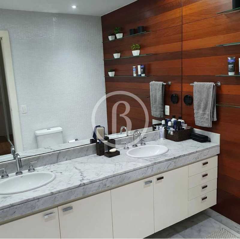Conheça BANHEIRO DA SUÍTE MÁSTER do imóvel - Apartamento 3 quartos à venda Barra da Tijuca, Rio de Janeiro - R$ 6.800.000 - BFAP30418 - 8 BANHEIRO DA SUÍTE MÁSTER - 8