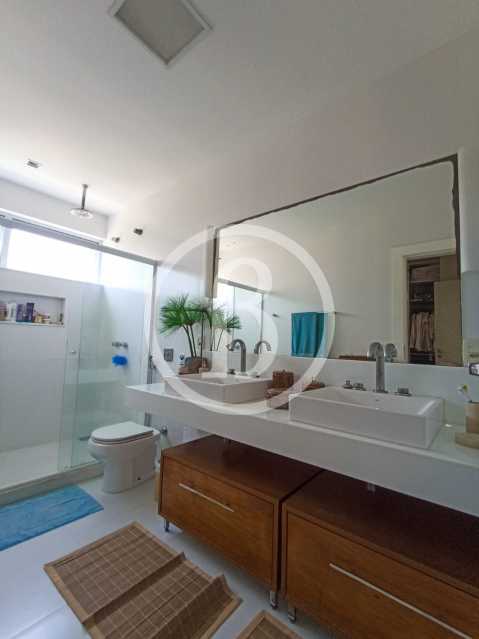 Conheça BANHEIRO DA 1° SUÍTE do imóvel - Casa em Condomínio 4 quartos à venda Barra da Tijuca, Rio de Janeiro - R$ 6.050.000 - BFCN40086 - 23 BANHEIRO DA 1° SUÍTE - 23
