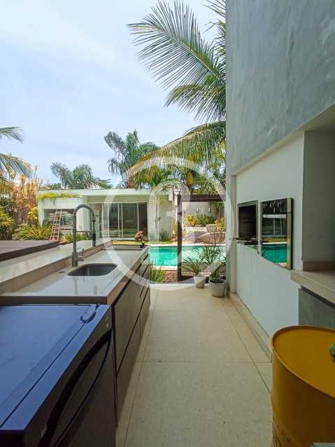 Conheça ÁREA EXTERNA OUTRO ÂNGULO do imóvel - Casa em Condomínio 4 quartos à venda Barra da Tijuca, Rio de Janeiro - R$ 6.050.000 - BFCN40086 - 13 ÁREA EXTERNA OUTRO ÂNGULO - 13