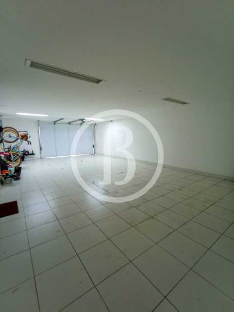 Conheça GARAGEM do imóvel - Casa em Condomínio 4 quartos à venda Barra da Tijuca, Rio de Janeiro - R$ 6.050.000 - BFCN40086 - 30 GARAGEM - 30