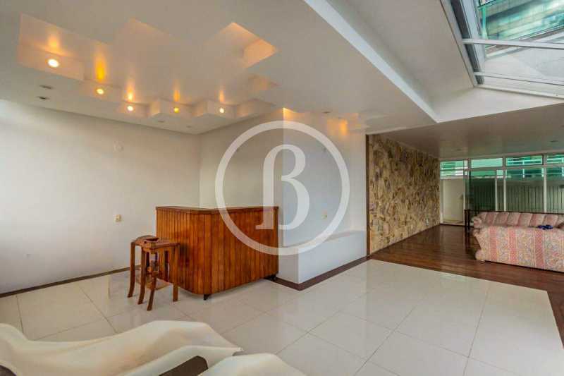 Conheça SALA 2° PAVIMENTO OUTRO ÂNGULO do imóvel - Cobertura 4 quartos à venda Barra da Tijuca, Rio de Janeiro - R$ 3.370.000 - BFCO40076 - 17 SALA 2° PAVIMENTO OUTRO ÂNGULO - 17