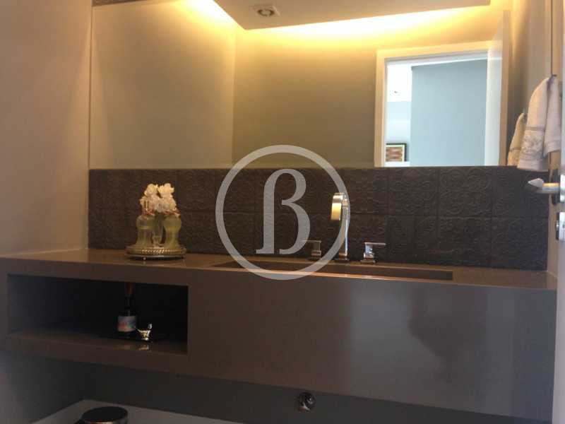 Conheça LAVABO DO SÓTÃO do imóvel - Casa em Condomínio 4 quartos à venda Barra da Tijuca, Rio de Janeiro - R$ 6.900.000 - BFCN40087 - 27 LAVABO DO SÓTÃO - 27