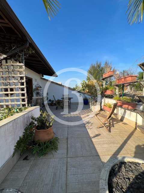 Conheça VARANDA 1° SUÍTE do imóvel - Casa em Condomínio 3 quartos à venda Barra da Tijuca, Rio de Janeiro - R$ 5.750.000 - BFCN30011 - 23 VARANDA 1° SUÍTE - 23