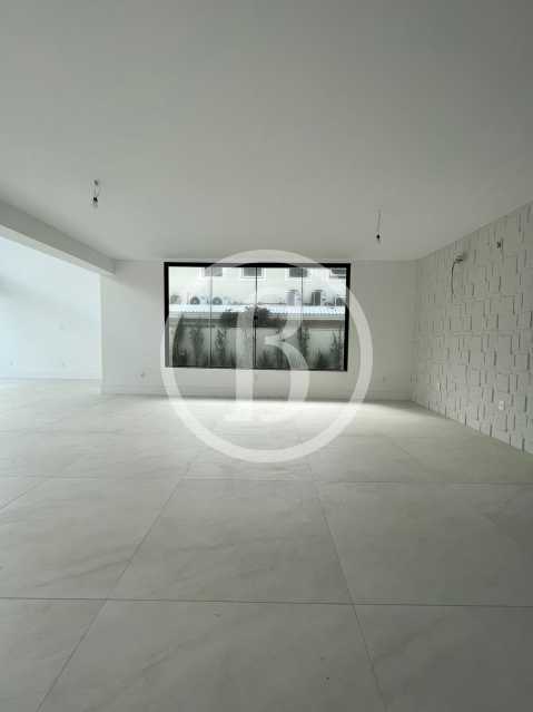 Conheça SALA OUTRO ÂNGULO do imóvel - Casa em Condomínio 5 quartos à venda QUINTAS DO RIO - Barra da Tijuca, Rio de Janeiro - R$ 11.200.000 - BFCN50065 - 10 SALA OUTRO ÂNGULO - 10
