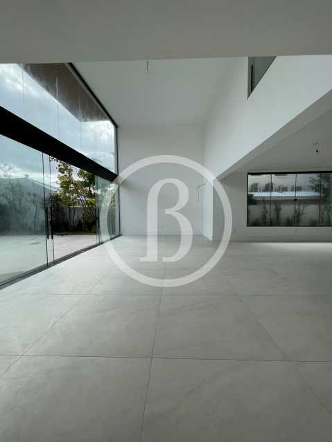 Conheça SALA do imóvel - Casa em Condomínio 5 quartos à venda QUINTAS DO RIO - Barra da Tijuca, Rio de Janeiro - R$ 11.200.000 - BFCN50065 - 8 SALA - 8