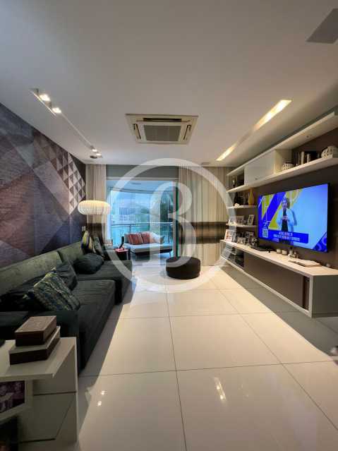 Conheça SALA DE TV OUTRO ÂNGULO do imóvel - Apartamento 4 quartos à venda Barra da Tijuca, Rio de Janeiro - R$ 11.600.000 - BFAP40264 - 14 SALA DE TV OUTRO ÂNGULO - 14