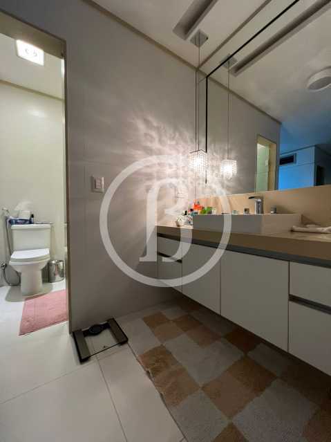 Conheça BANHEIRO do imóvel - Apartamento 4 quartos à venda Barra da Tijuca, Rio de Janeiro - R$ 11.600.000 - BFAP40264 - 26 BANHEIRO - 26