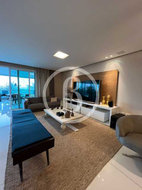 Conheça SALA OUTRO ÂNGULO do imóvel - Apartamento 4 quartos à venda Barra da Tijuca, Rio de Janeiro - R$ 11.600.000 - BFAP40264 - 9 SALA OUTRO ÂNGULO - 9