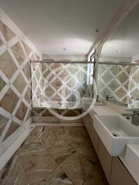 Conheça BANHEIRO OUTRO ÂNGULO do imóvel - Apartamento 4 quartos à venda Barra da Tijuca, Rio de Janeiro - R$ 6.500.000 - BFAP40268 - 11 BANHEIRO OUTRO ÂNGULO - 11