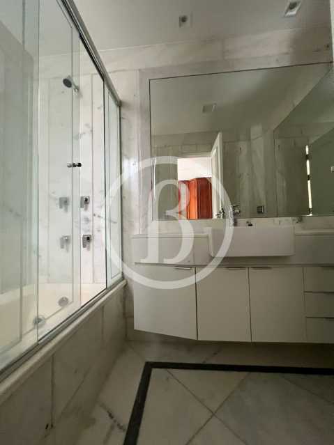 Conheça BANHEIRO do imóvel - Apartamento 4 quartos à venda Barra da Tijuca, Rio de Janeiro - R$ 6.500.000 - BFAP40268 - 19 BANHEIRO - 19