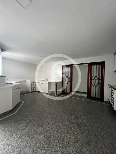 Conheça VARANDA OUTRO ÂNGULO do imóvel - Apartamento 4 quartos à venda Barra da Tijuca, Rio de Janeiro - R$ 6.500.000 - BFAP40268 - 6 VARANDA OUTRO ÂNGULO - 6