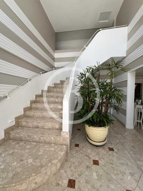 Conheça ESCADARIA do imóvel - Casa em Condomínio 4 quartos à venda Barra da Tijuca, Rio de Janeiro - R$ 3.800.000 - BFCN40092 - 16 ESCADARIA - 16