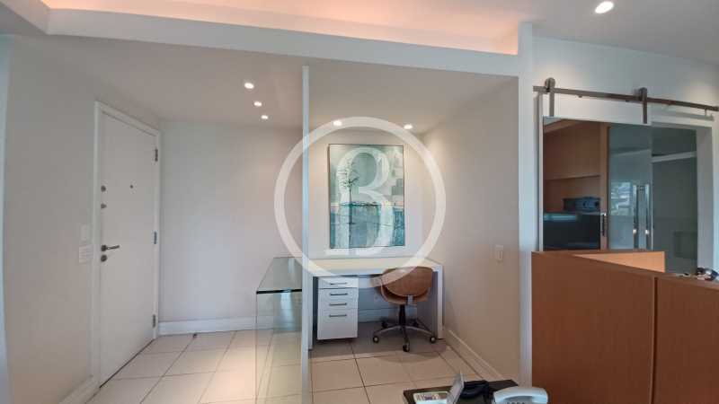 Conheça SUÍTE 2 do imóvel - Apartamento 2 quartos à venda Condomínio Paradiso Residence e Service - Barra da Tijuca, Rio de Janeiro - R$ 780.000 - BFAP20429 - 13 SUÍTE 2 - 13
